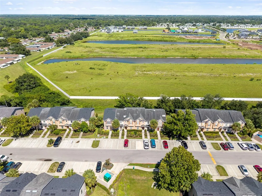 1170 GRANTHAM DRIVE Sarasota, FL 34234