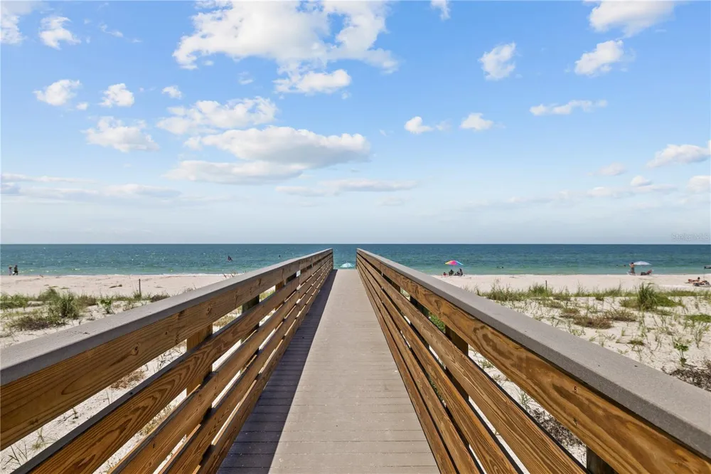 555 GULF WAY #6S St Pete Beach, FL 33706