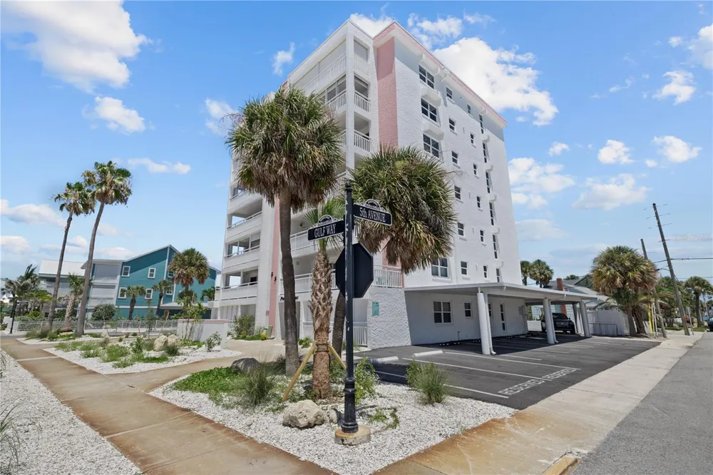 555 GULF WAY #6S St Pete Beach, FL 33706