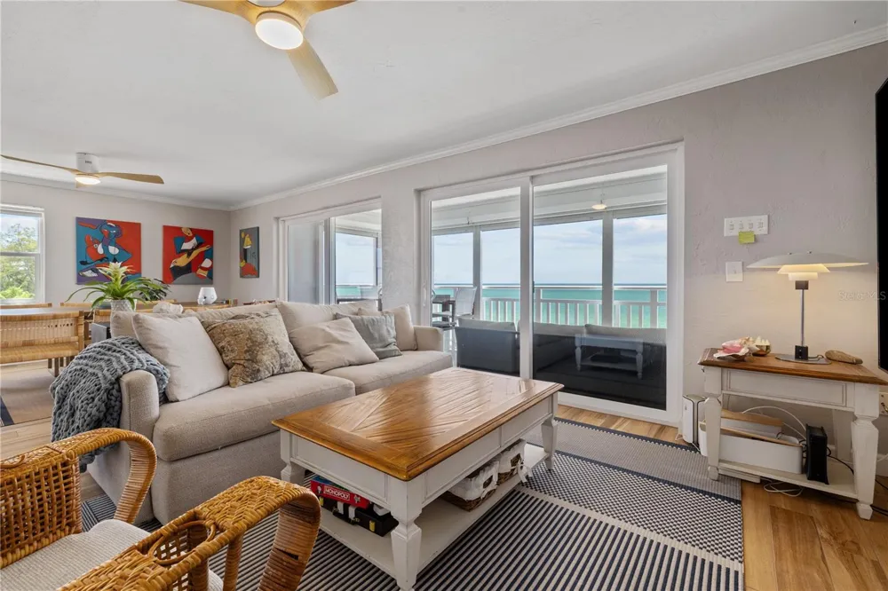 555 GULF WAY #6S St Pete Beach, FL 33706