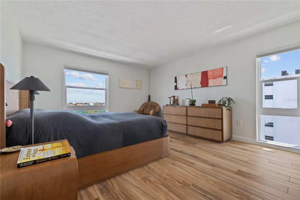 555 GULF WAY #6S St Pete Beach, FL 33706