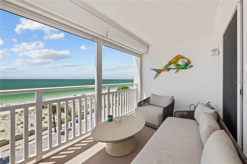 555 GULF WAY #6S St Pete Beach, FL 33706