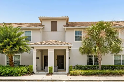 4833 ROMEO CIRCLE