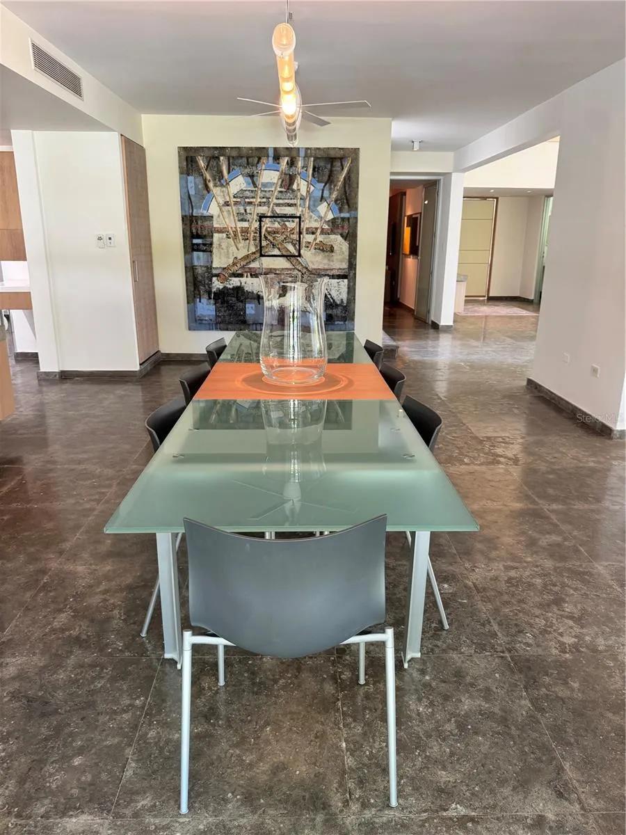 28 DORADO BCH E Dorado, PR 00646