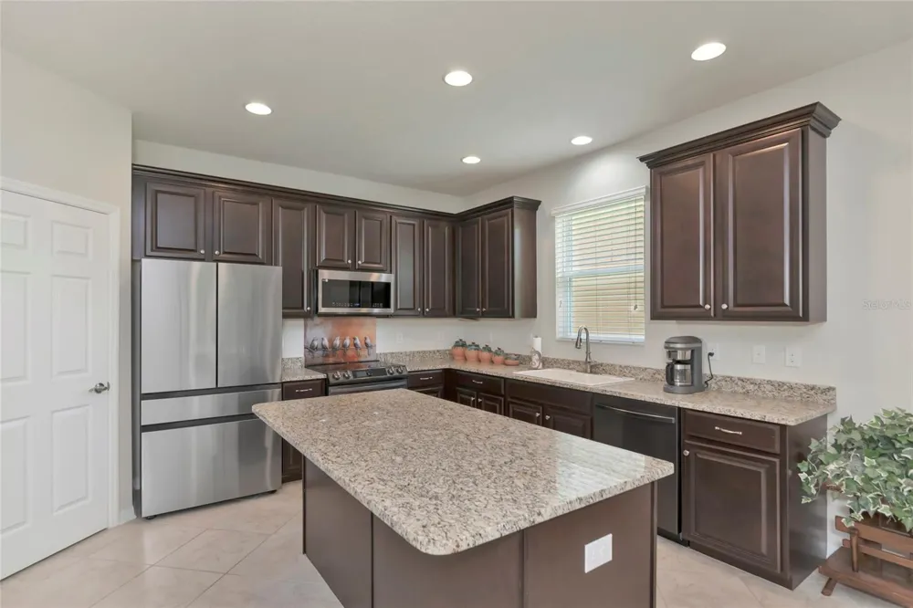 7711 110TH AVENUE E Parrish, FL 34219
