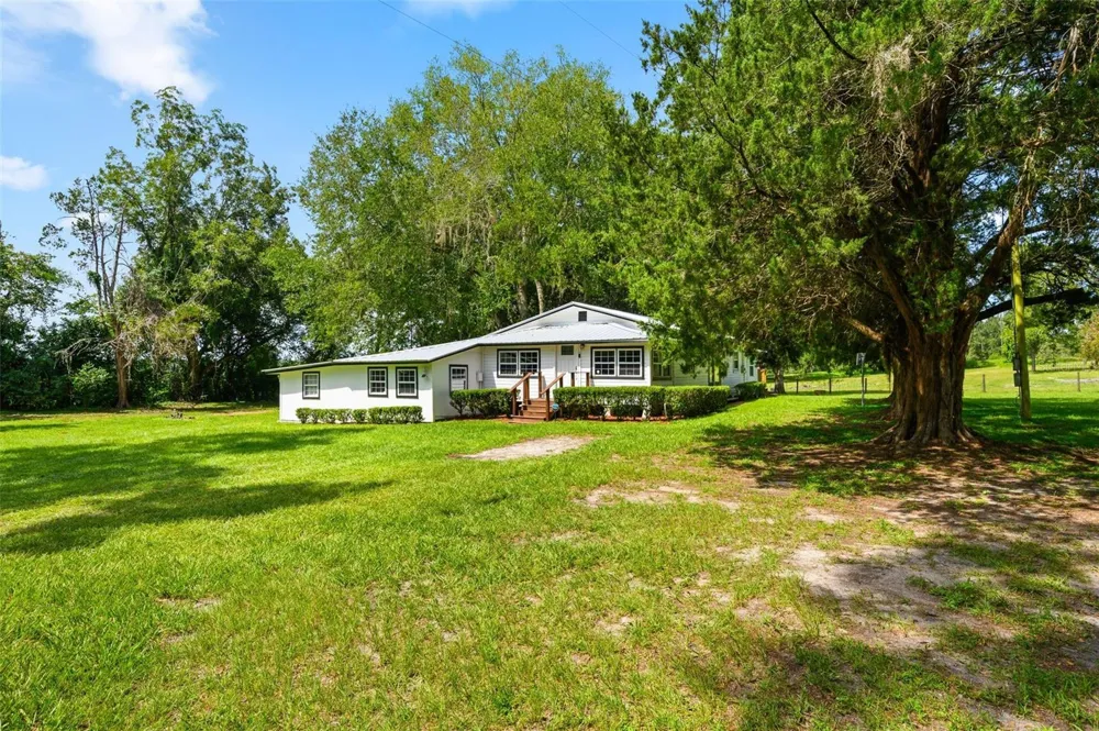 6218 SW 202ND STREET Newberry, FL 32669
