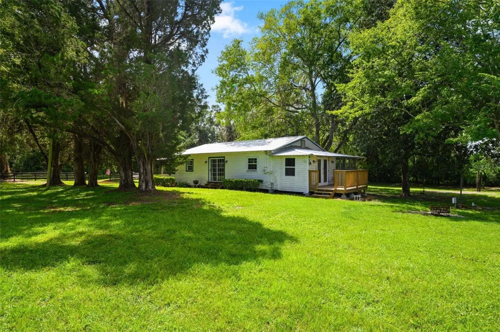 6218 SW 202ND STREET Newberry, FL 32669