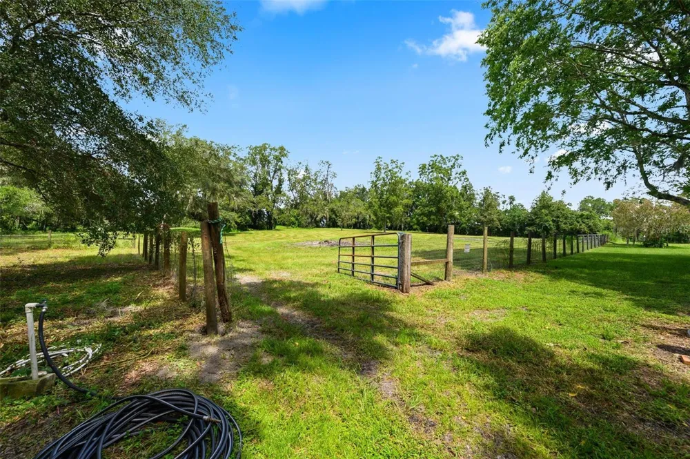 6218 SW 202ND STREET Newberry, FL 32669