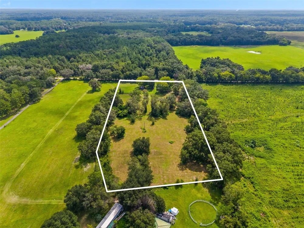 6218 SW 202ND STREET Newberry, FL 32669