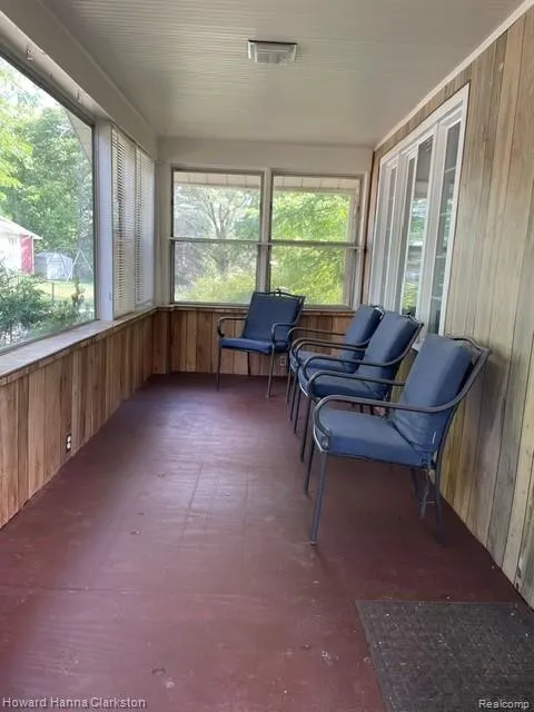 2001 Cartier Street Flint City, MI 48504