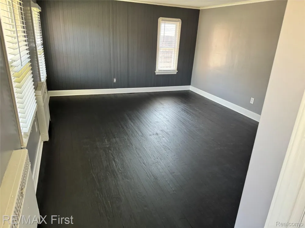 1349 Devonshire Road Grosse Pointe Park City, MI 48230