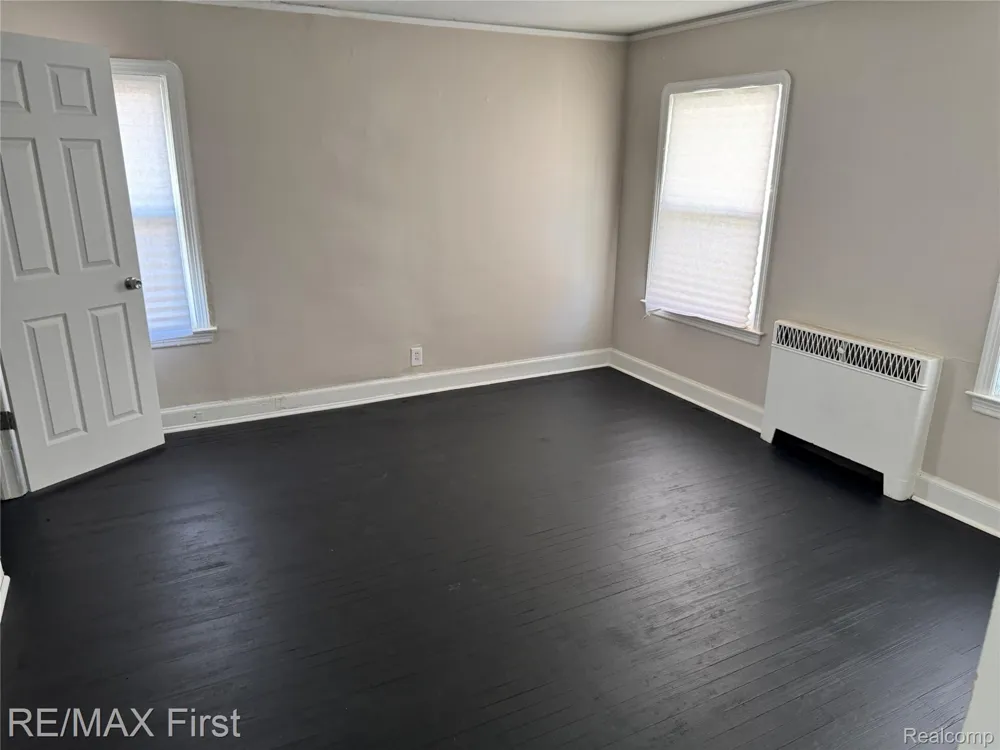 1349 Devonshire Road Grosse Pointe Park City, MI 48230