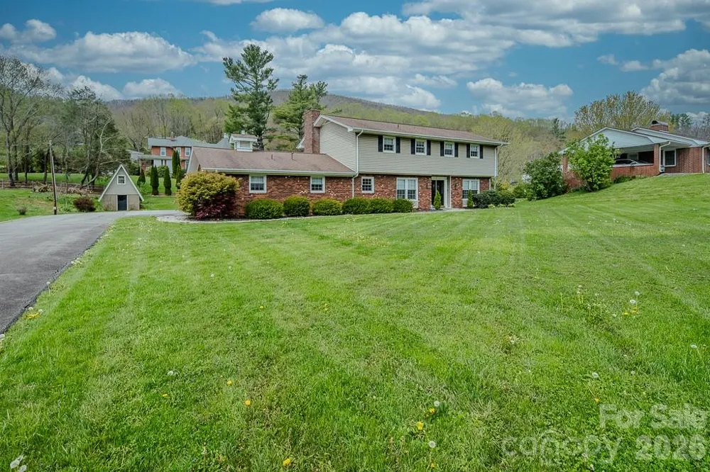 501 Jefferson Avenue West Jefferson, NC 28694