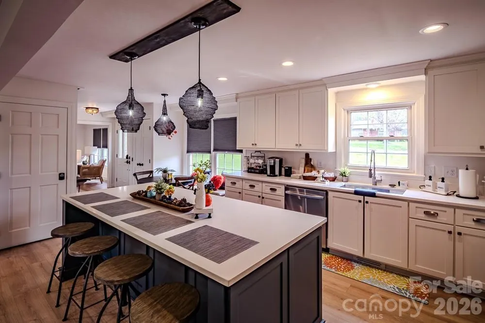 501 Jefferson Avenue West Jefferson, NC 28694