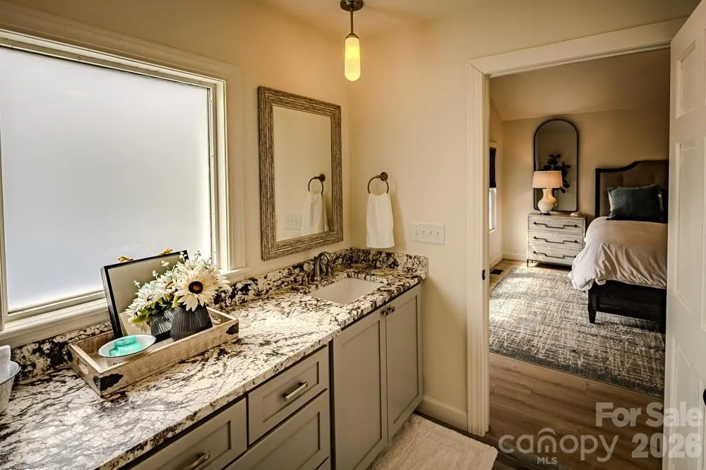 501 Jefferson Avenue West Jefferson, NC 28694