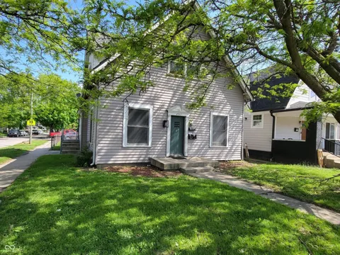 4502 Unit 1 E Washington Street