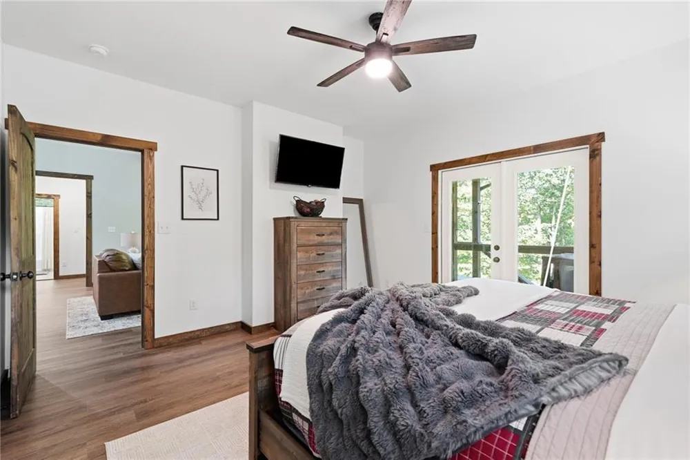 152 Springwater Court Ellijay, GA 30540