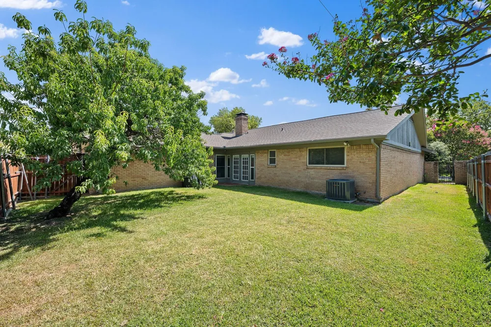 5119 Creighton Drive Dallas, TX 75214