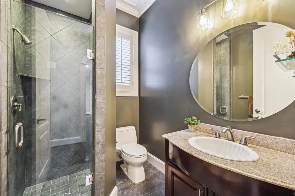 5311 Patrick Henry Street Bellaire, TX 77401