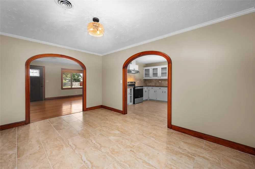 940 Hardeman Street Sealy, TX 77474