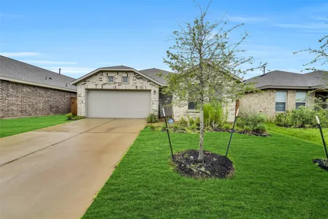 27110 Breakaway Lane