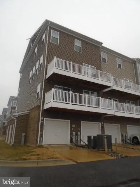 10501 NEIL ARMSTRONG WAY Lanham, MD 20706