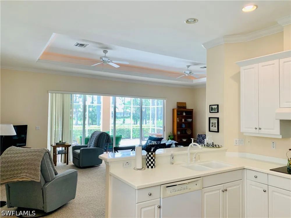 Jasmine Lake Circle Naples, FL 34119