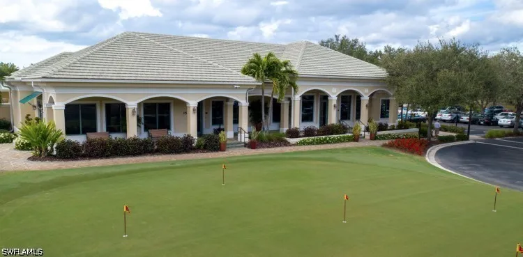 Jasmine Lake Circle Naples, FL 34119