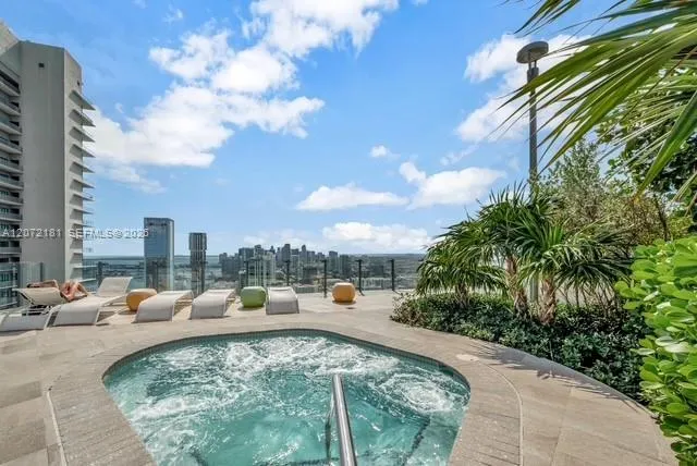 501 NE 31st St #3504 Miami, FL 33137