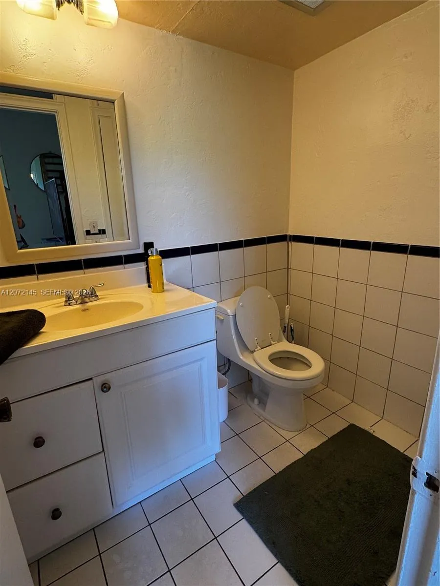 6900 Kendall Dr #A403 Pinecrest, FL 33156