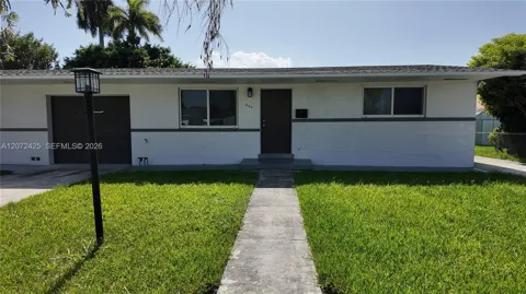 220 SW 80th Ave #220