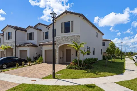 13332 SW 234th Ter