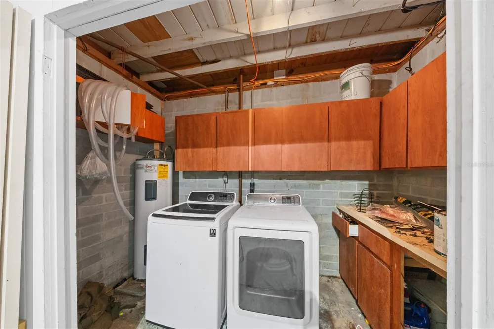 553 S LANVALE AVENUE Daytona Beach, FL 32114