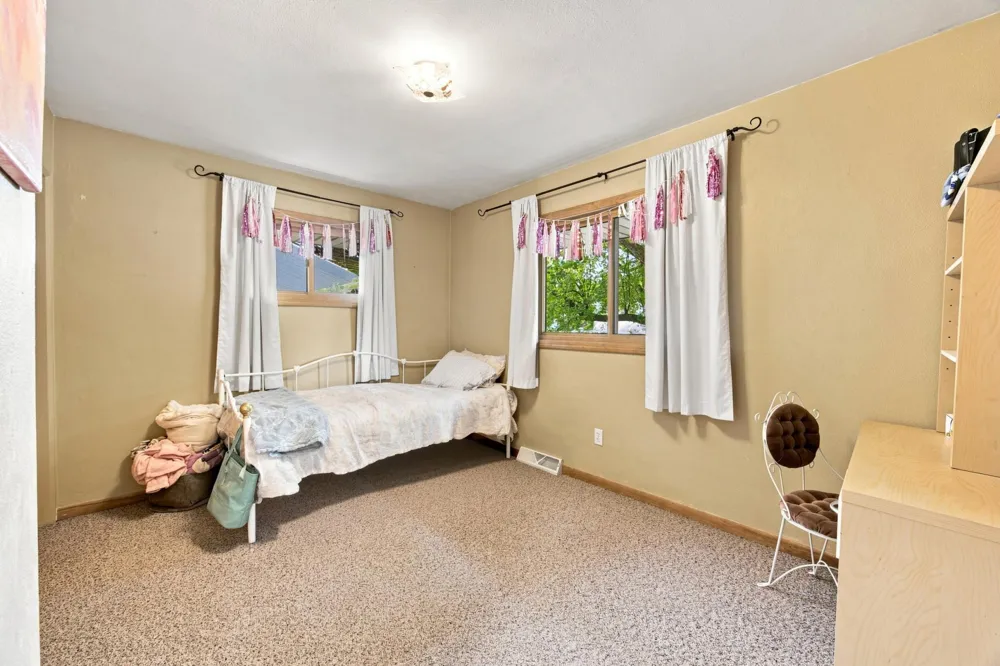 1010 22nd Avenue S Moorhead, MN 56560