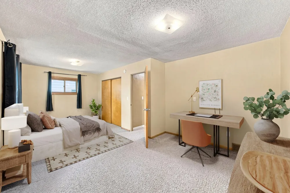 1010 22nd Avenue S Moorhead, MN 56560