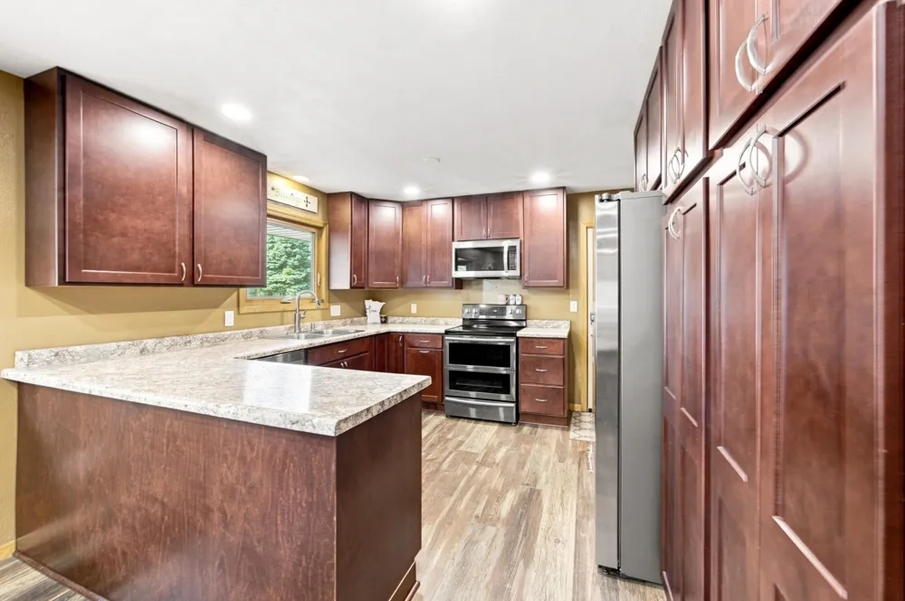 1010 22nd Avenue S Moorhead, MN 56560