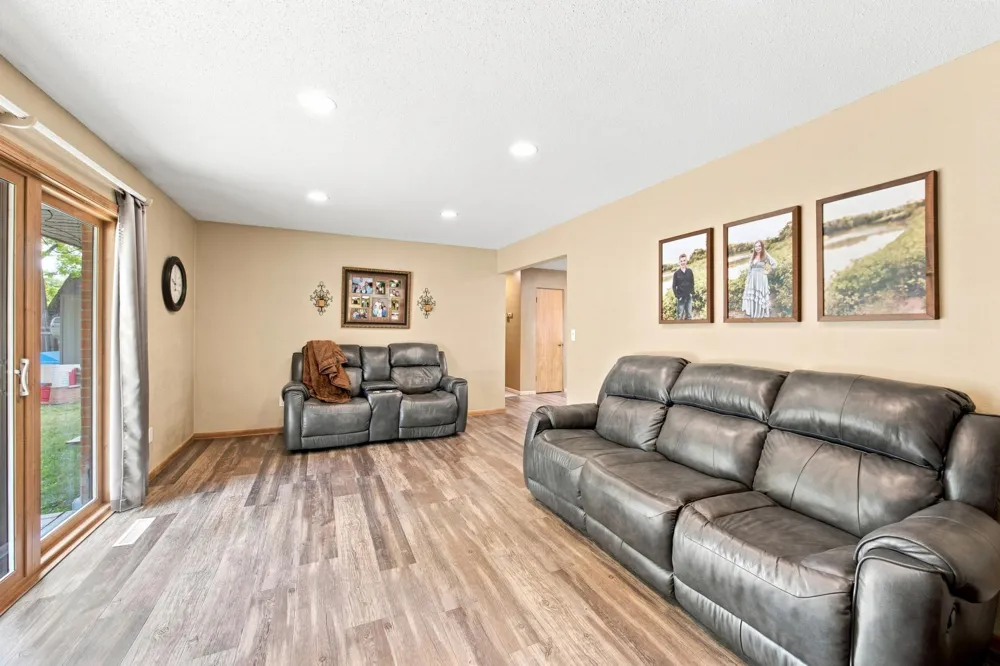 1010 22nd Avenue S Moorhead, MN 56560