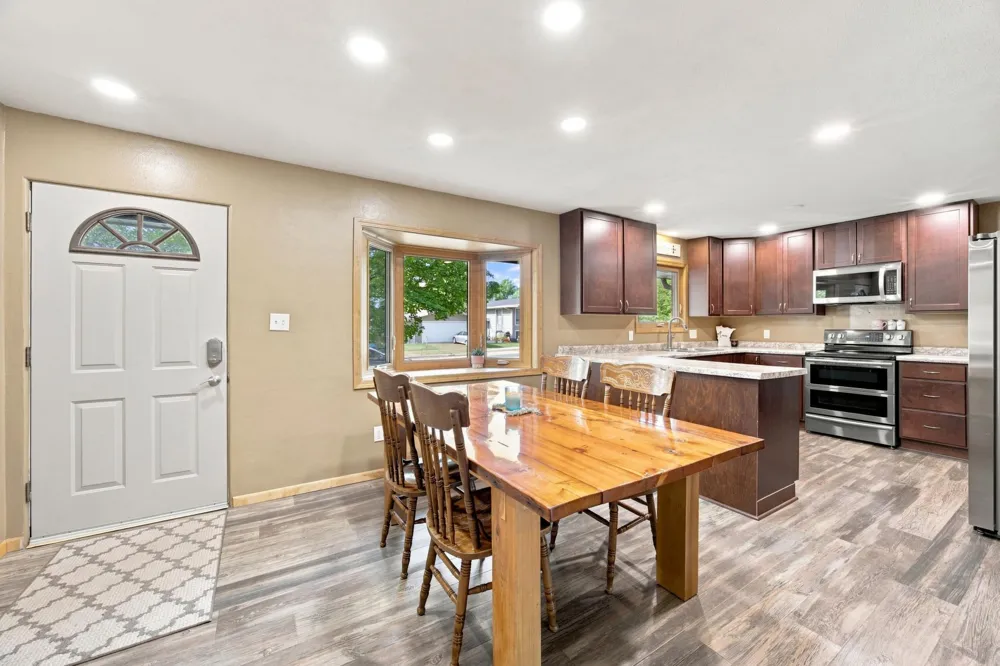 1010 22nd Avenue S Moorhead, MN 56560