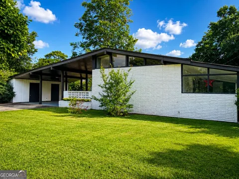 203 Pineview DR