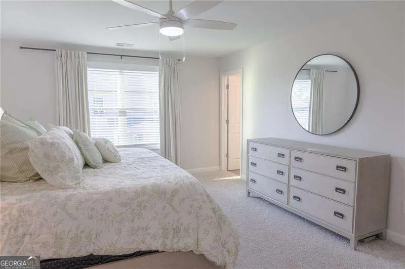 112 Winsome WAY Woodstock, GA 30188