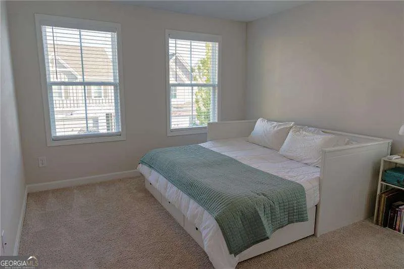 112 Winsome WAY Woodstock, GA 30188
