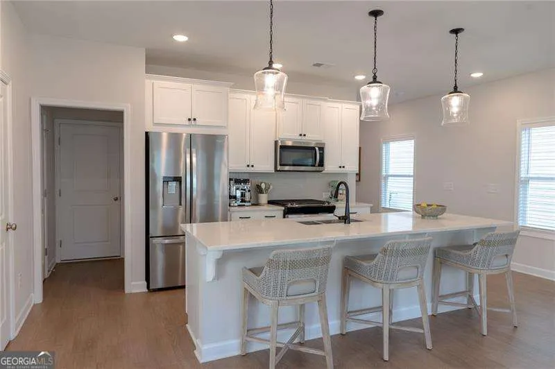 112 Winsome WAY Woodstock, GA 30188