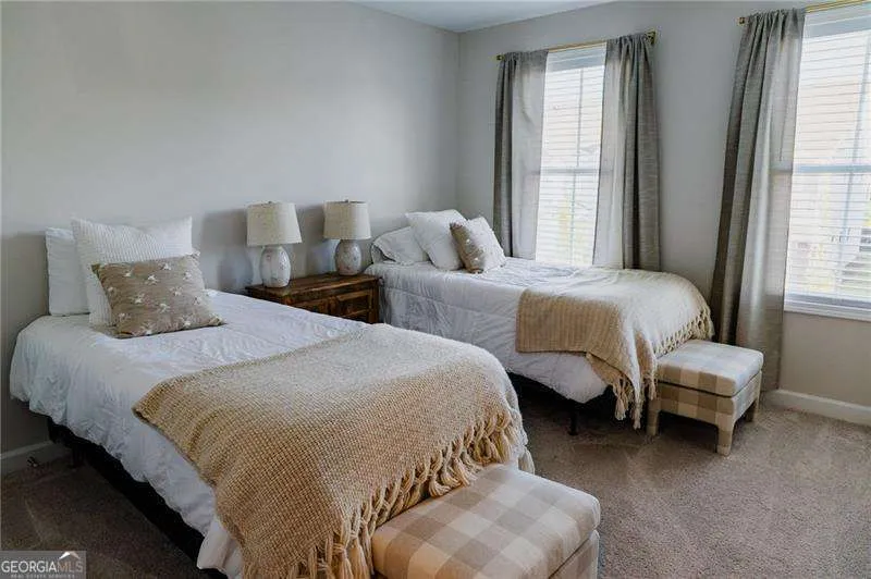 112 Winsome WAY Woodstock, GA 30188