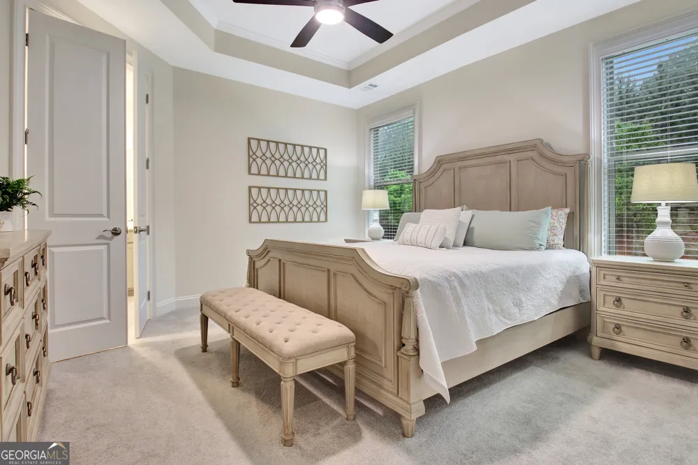 525 Hazelnut DR Peachtree City, GA 30269