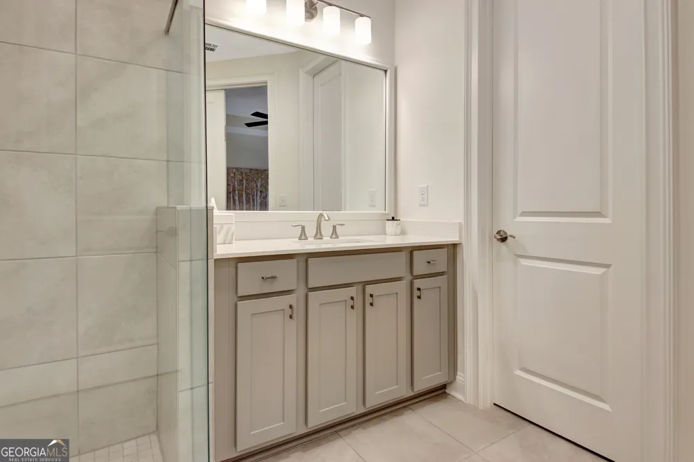 525 Hazelnut DR Peachtree City, GA 30269