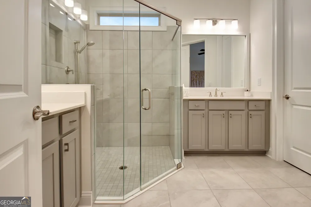 525 Hazelnut DR Peachtree City, GA 30269