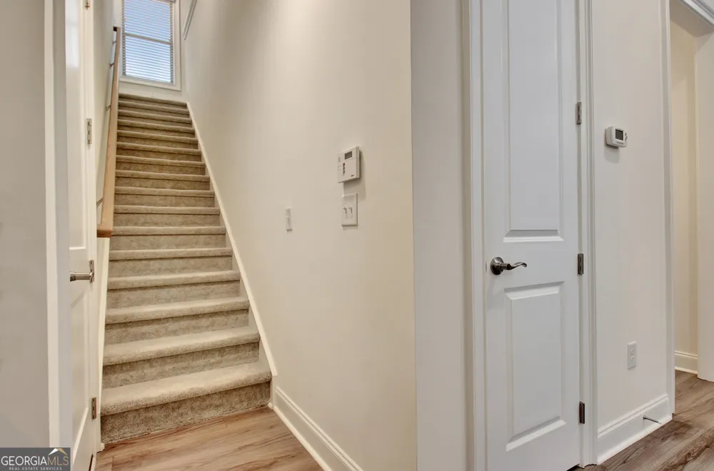 525 Hazelnut DR Peachtree City, GA 30269