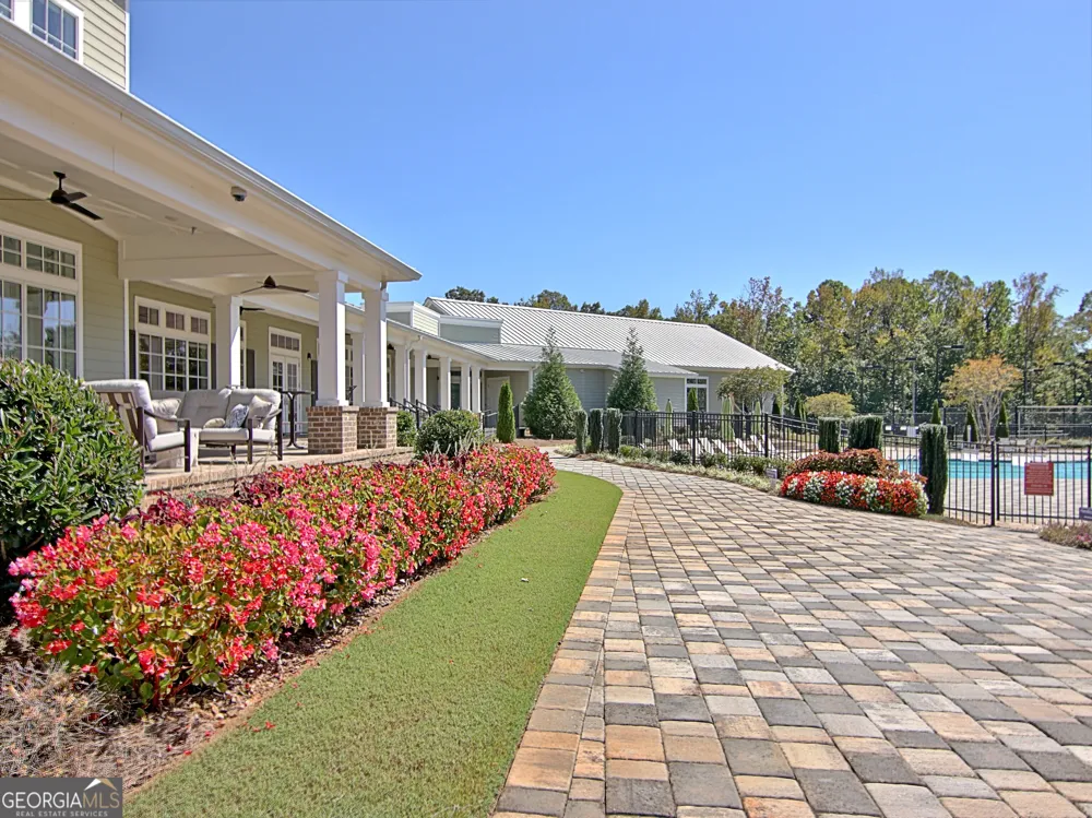 525 Hazelnut DR Peachtree City, GA 30269
