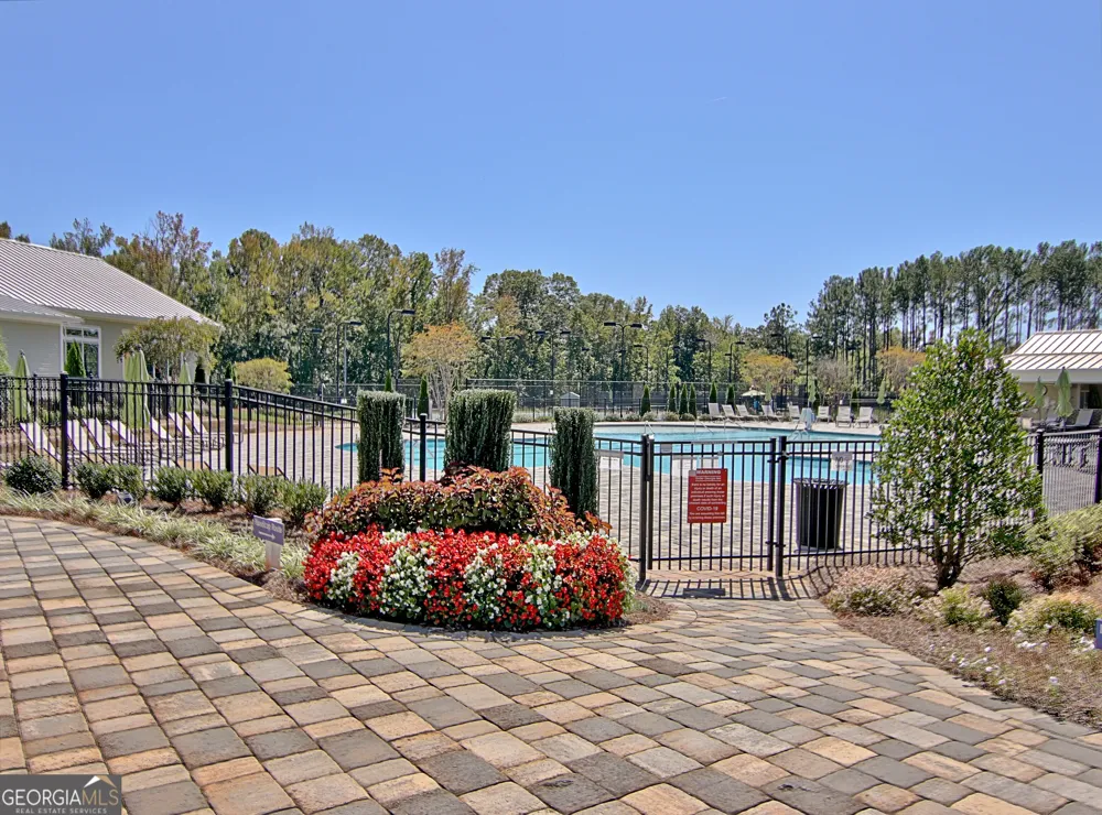 525 Hazelnut DR Peachtree City, GA 30269
