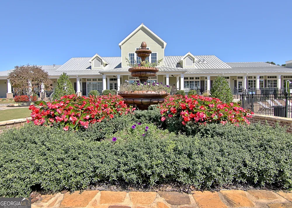 525 Hazelnut DR Peachtree City, GA 30269